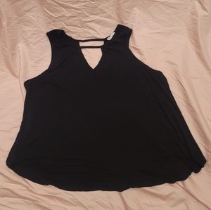 Black Keyhole Tank Top (XL)